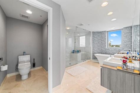 17111 Biscayne Boulevard Aventura FL 33160