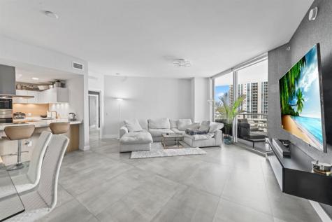 17111 Biscayne Boulevard Aventura FL 33160