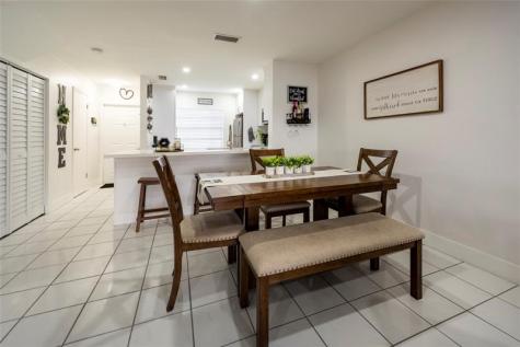 334 NW 103rd Terrace Pembroke Pines FL 33026