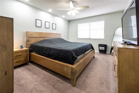 334 NW 103rd Terrace Pembroke Pines FL 33026