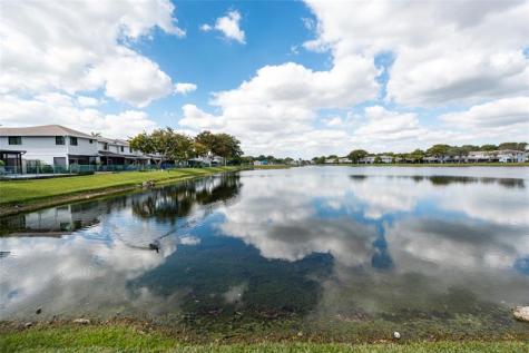 334 NW 103rd Terrace Pembroke Pines FL 33026