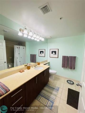 2401 NE 65th Street Fort Lauderdale FL 33308