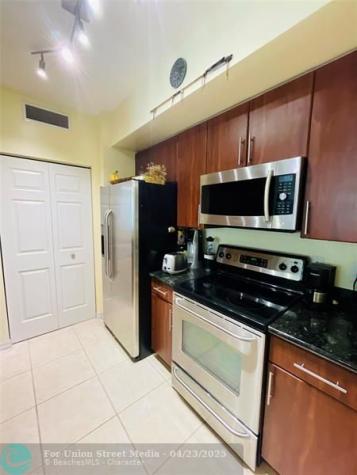 2401 NE 65th Street Fort Lauderdale FL 33308