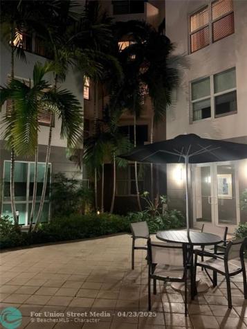 2401 NE 65th Street Fort Lauderdale FL 33308