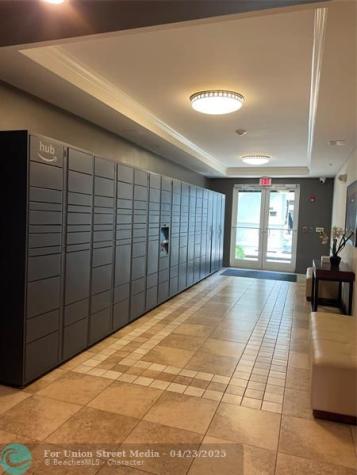 2401 NE 65th Street Fort Lauderdale FL 33308