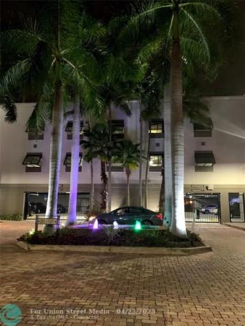 2401 NE 65th Street Fort Lauderdale FL 33308