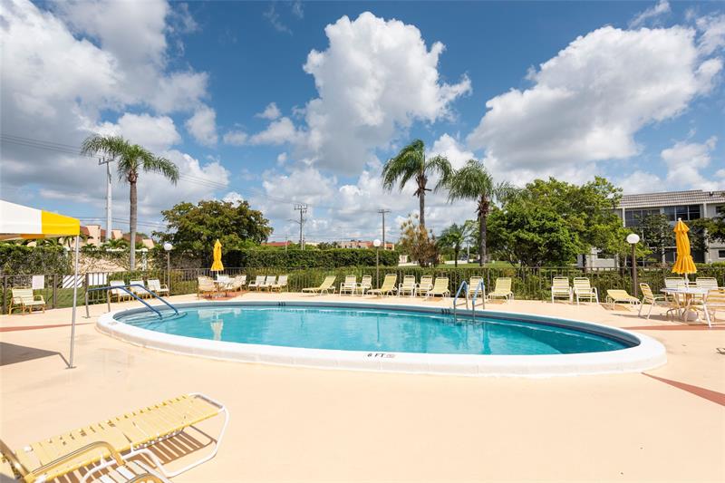 9821 Sunrise Lakes Boulevard Sunrise FL 33322