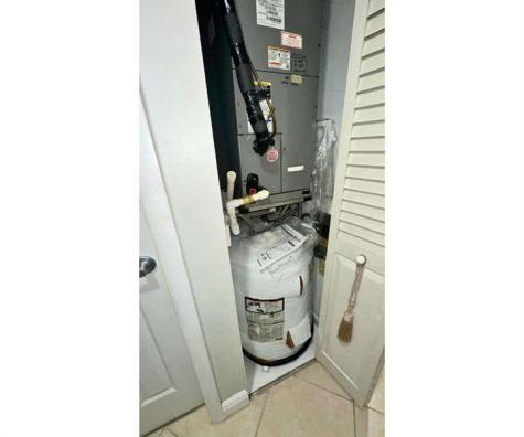 5160 Las Verdes Circle Delray Beach FL 33484