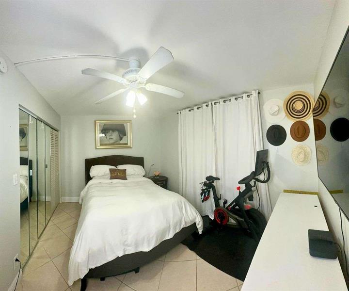 5160 Las Verdes Circle Delray Beach FL 33484