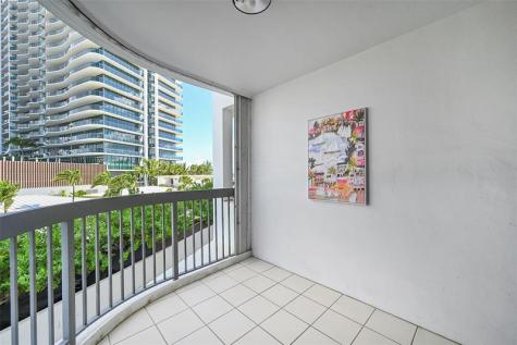 812 N Ocean Boulevard Pompano Beach FL 33062