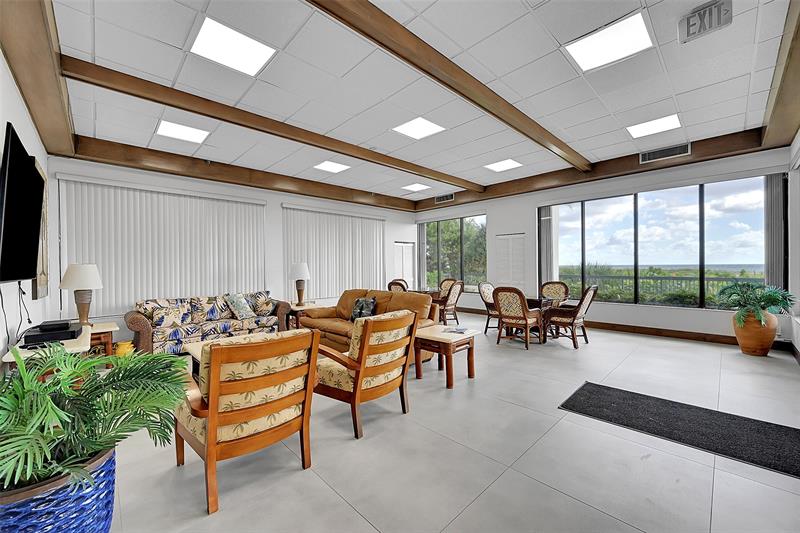 812 N Ocean Boulevard Pompano Beach FL 33062