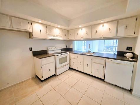 7173 Orange Drive Davie FL 33314