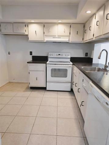 7173 Orange Drive Davie FL 33314
