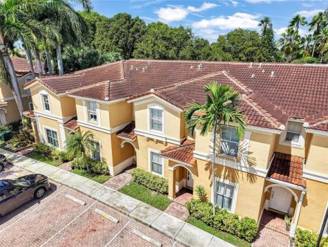 3046 SW 129th Terrace Miramar FL 33027