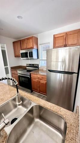 927 Twin Lakes Coral Springs FL 33071