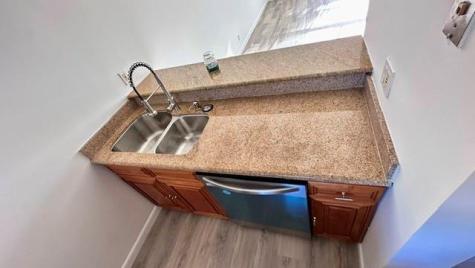 927 Twin Lakes Coral Springs FL 33071