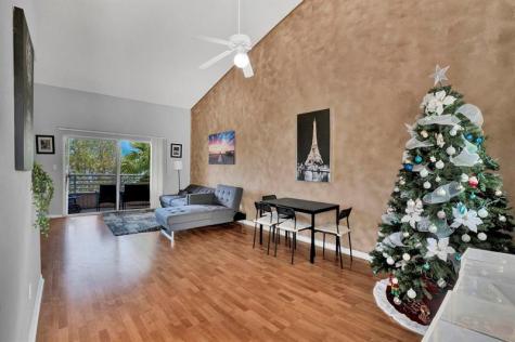 3413 NW 44th Street Lauderdale Lakes FL 33309