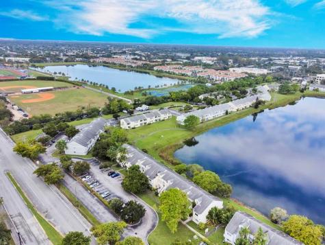 3413 NW 44th Street Lauderdale Lakes FL 33309