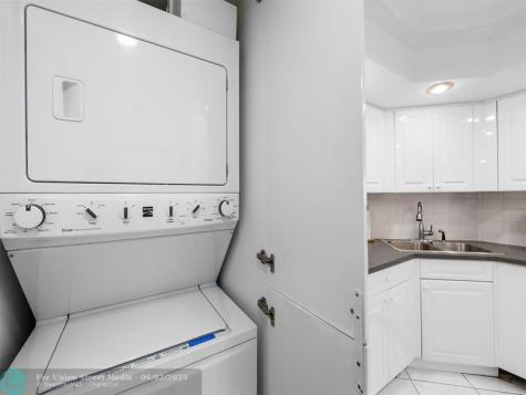 2200 S Ocean Lane Fort Lauderdale FL 33316