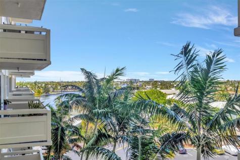 3200 NE 36th Street Fort Lauderdale FL 33308