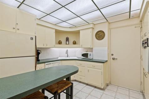3200 NE 36th Street Fort Lauderdale FL 33308