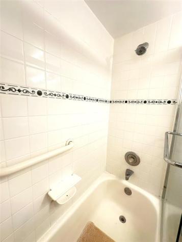 2004 Harwood C Deerfield Beach FL 33442