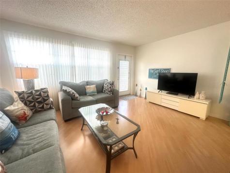 2004 Harwood C Deerfield Beach FL 33442