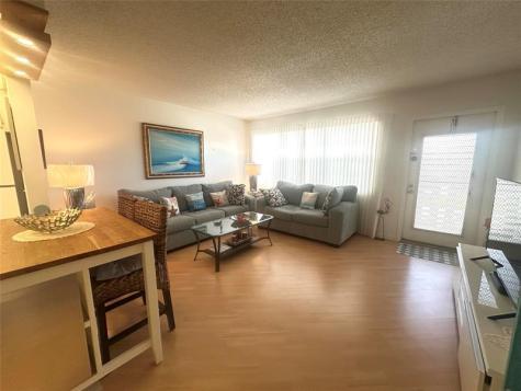 2004 Harwood C Deerfield Beach FL 33442