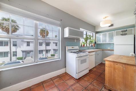 758 Meridian Avenue Miami Beach FL 33139