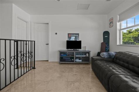 732 NE 15th Avenue Fort Lauderdale FL 33304