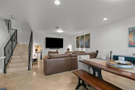 732 NE 15th Avenue Fort Lauderdale FL 33304