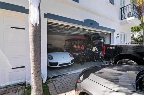 732 NE 15th Avenue Fort Lauderdale FL 33304
