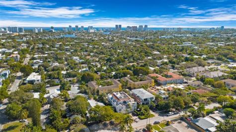 732 NE 15th Avenue Fort Lauderdale FL 33304