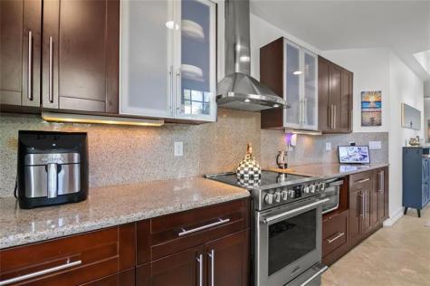 732 NE 15th Avenue Fort Lauderdale FL 33304