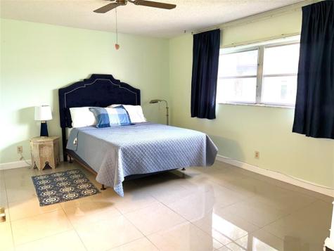 7897 Golf Circle Drive Margate FL 33063
