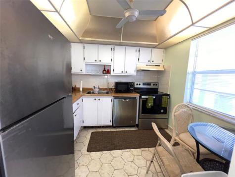 7897 Golf Circle Drive Margate FL 33063