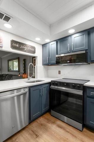 103 Royal Park Drive Oakland Park FL 33309