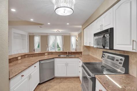 1900 Oceanwalk Lane Pompano Beach FL 33062