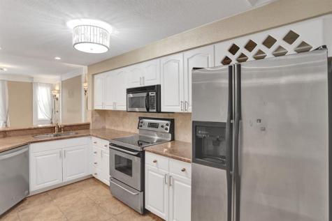 1900 Oceanwalk Lane Pompano Beach FL 33062