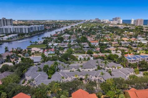 1900 Oceanwalk Lane Pompano Beach FL 33062