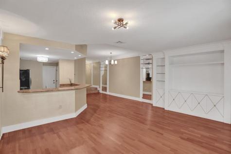 1900 Oceanwalk Lane Pompano Beach FL 33062