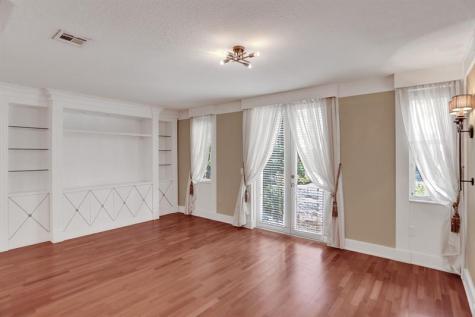 1900 Oceanwalk Lane Pompano Beach FL 33062