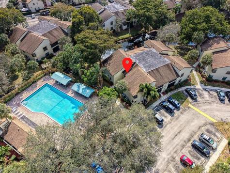 3413 Cocoplum Circle Coconut Creek FL 33063