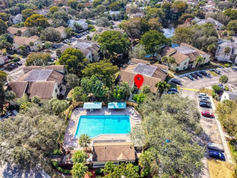 3413 Cocoplum Circle Coconut Creek FL 33063