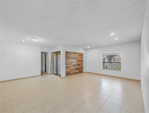 3413 Cocoplum Circle Coconut Creek FL 33063