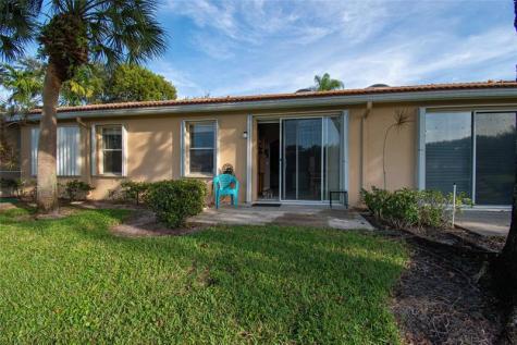 12611 Crystal Pointe Drive Boynton Beach FL 33437
