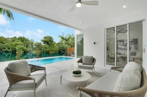 1129 NE 18 Court Fort Lauderdale FL 33305
