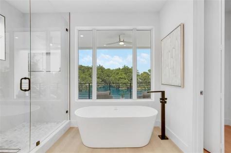 1129 NE 18 Court Fort Lauderdale FL 33305