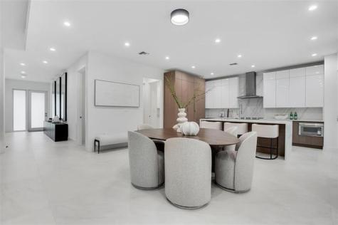 1129 NE 18 Court Fort Lauderdale FL 33305