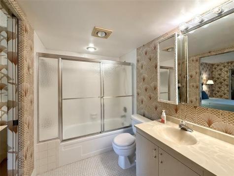 2504 Antigua Terrace Coconut Creek FL 33066